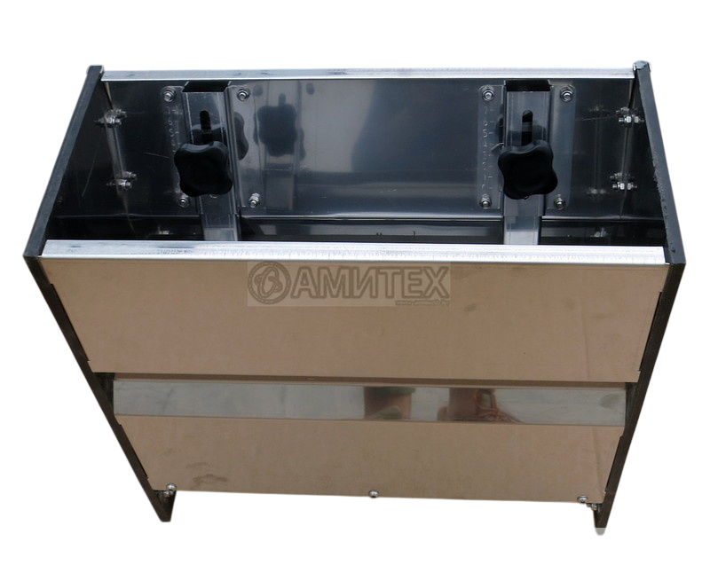 Кормовой аппарат ящичного типа для свиней 800*300*750